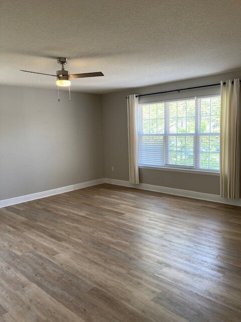 Building Photo - LEHIGH WOODS