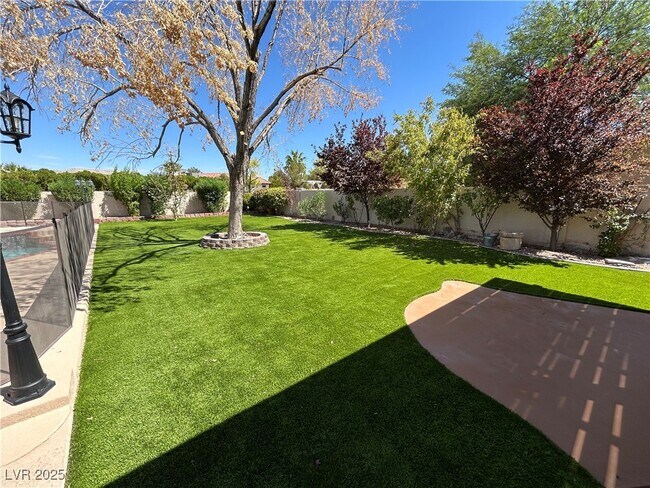 Building Photo - 8330 Coyado St
