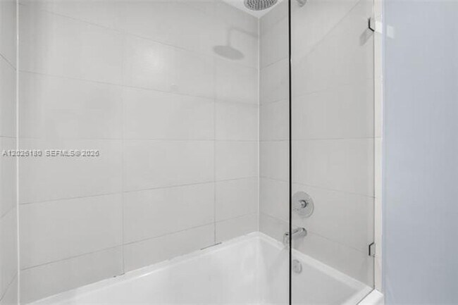 Building Photo - 2602 Halladale cu-T3105