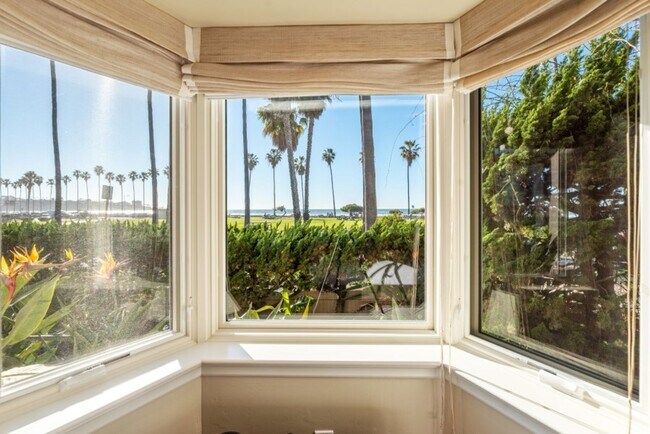 Building Photo - Stunning, Luxury La Jolla Shores Location with Panoramic Ocean Views!!