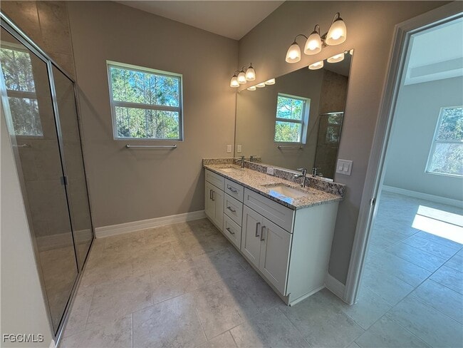 Building Photo - 3415 57th St W