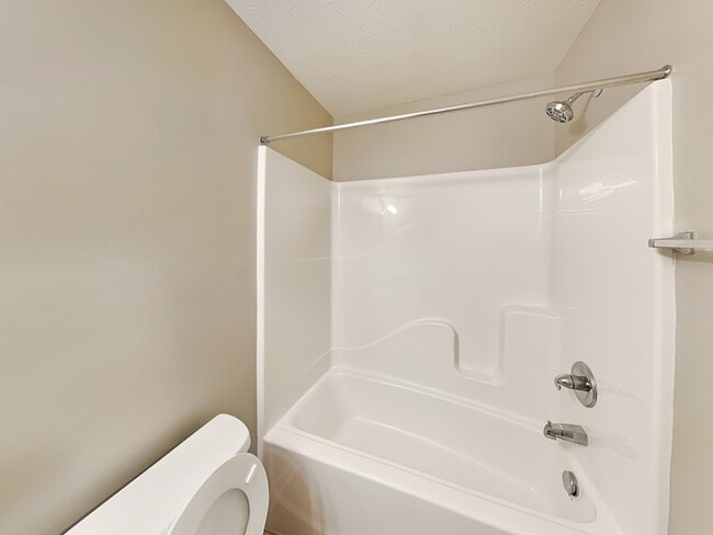 Building Photo - 4037 Little Bighorn Dr