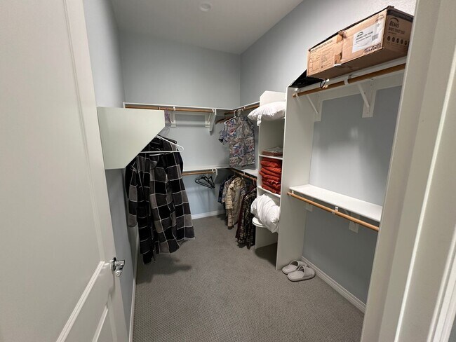 Building Photo - Short term Furnished home in the desirable 55+ community of Del Webb Available November-February