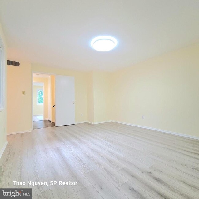 Building Photo - 10534 Cambridge Ct
