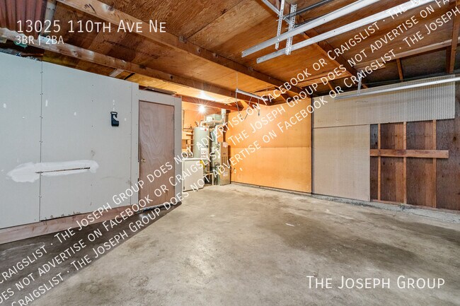 Building Photo - 13025 110th Ave NE