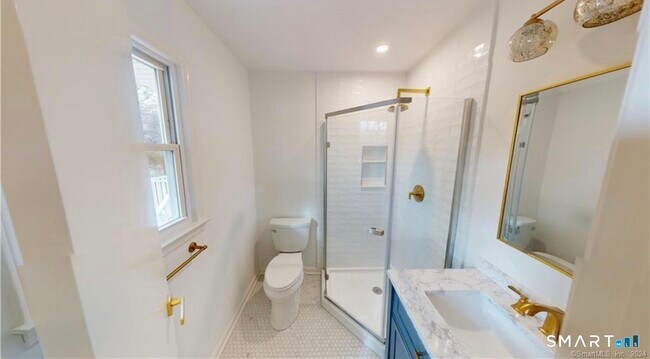 Building Photo - 1 Cottontail Rd