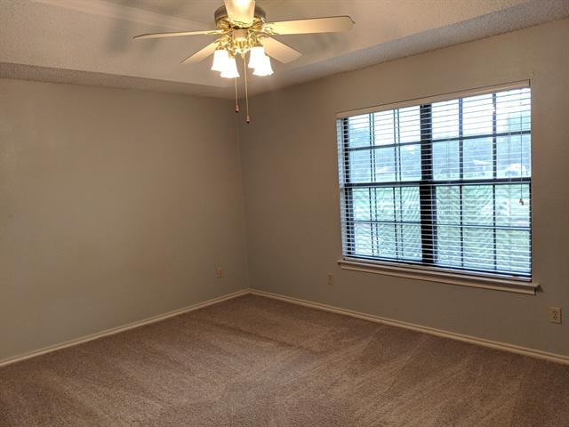 Building Photo - 2705 Cummings Dr