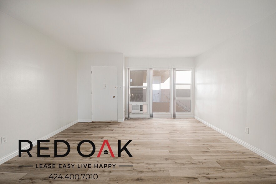 Primary Photo - 1327 Laurel Ave