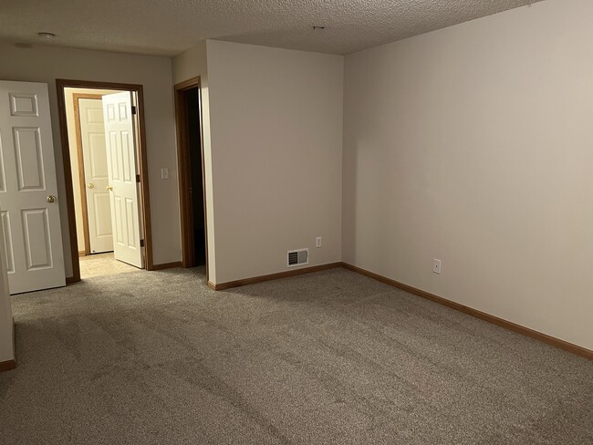 Building Photo - 17349 Gettysburg Way