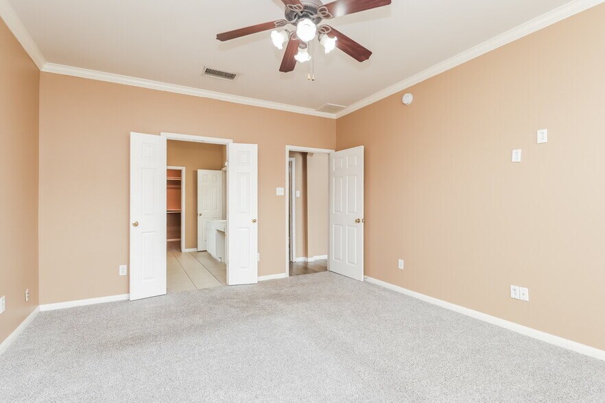 Building Photo - 17907 Calico Glen Ln