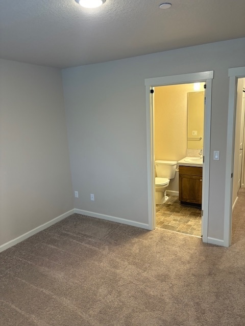 Building Photo - 14470 SW Gold Coast Ter