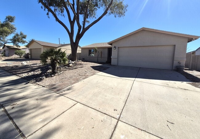 Building Photo - 2741 W Firebrook Rd