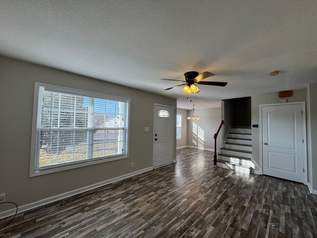 Building Photo - Beautiful Single Family Home