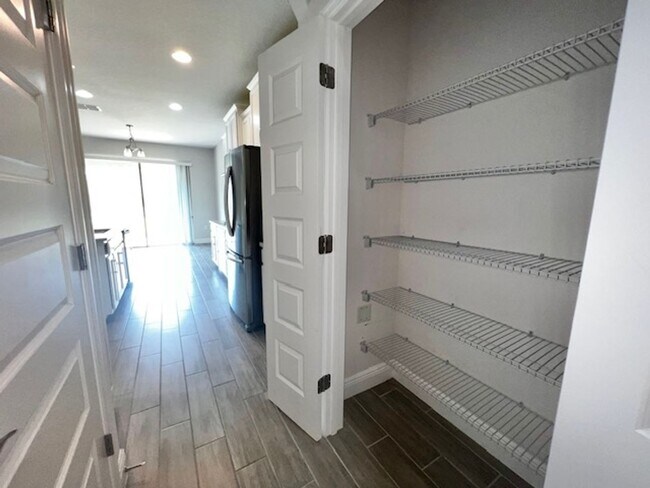 Building Photo - SPECTACULAR MODERN HOME!!Relaxing water views- MOVE IN September 2026-2 story 4 bed 3.5 bath HM i...