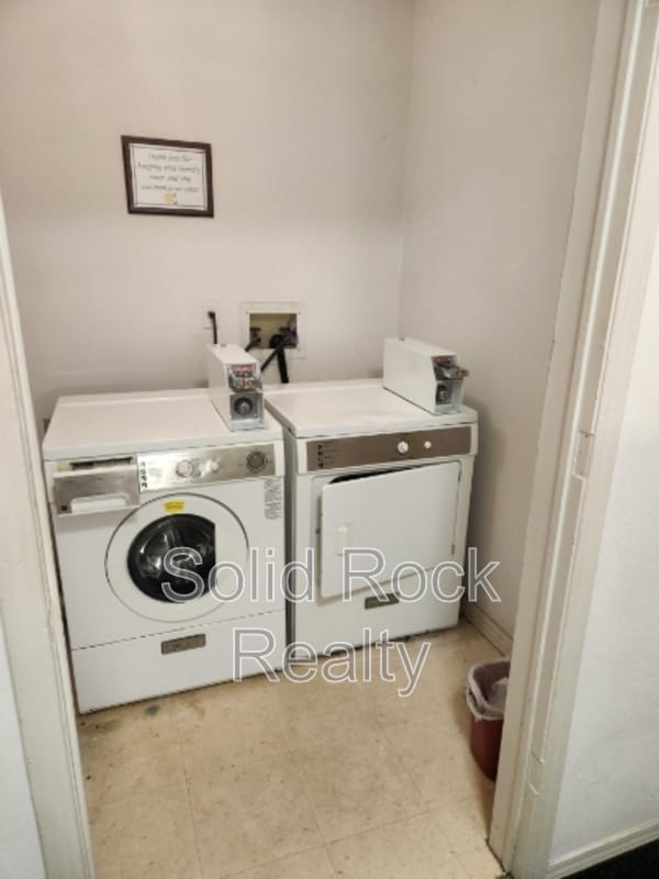 Building Photo - 1845 Zebulon Dr