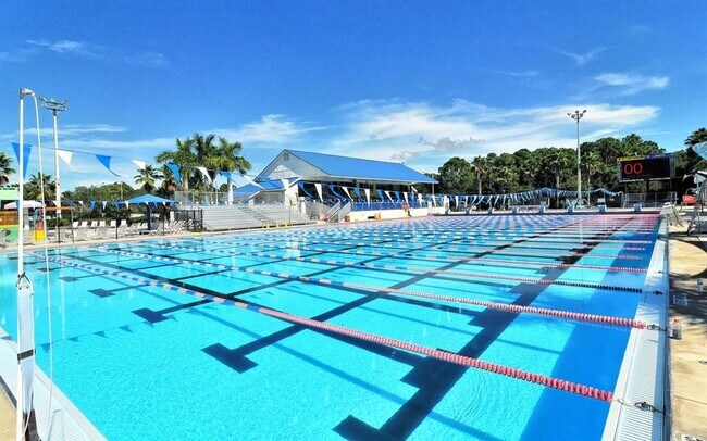 Building Photo - 4140 Central Sarasota Pkwy