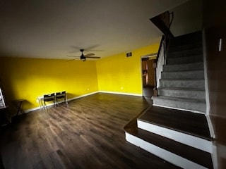 Building Photo - 710 Maple St