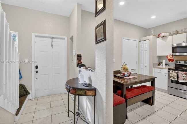 Building Photo - 5436 NW 90th Terrace