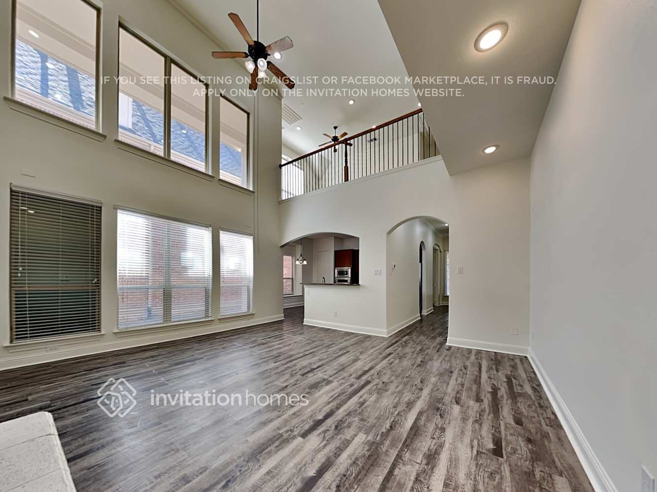 Building Photo - 2449 Sunderland Ln