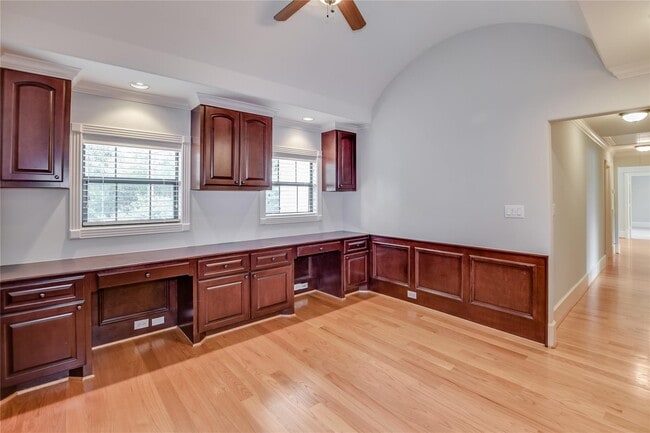 Building Photo - 4806 Pine Wood Meadows Ln