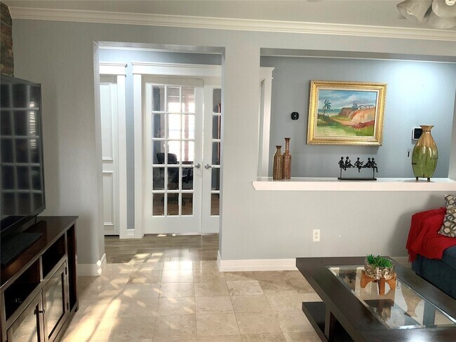 Building Photo - 15506 Red Pine Ridge Way