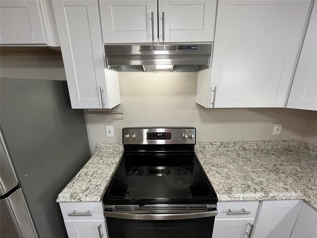 Building Photo - 525 Oxford Park