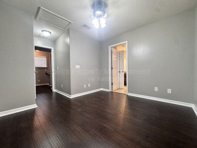 Building Photo - 5205 Northlawn Way