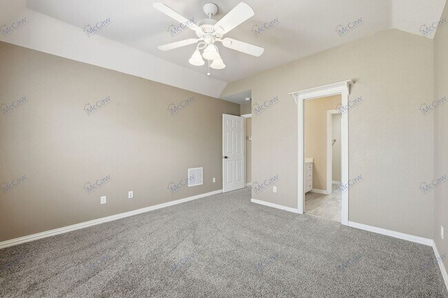 Building Photo - 226 King Ranch Ct