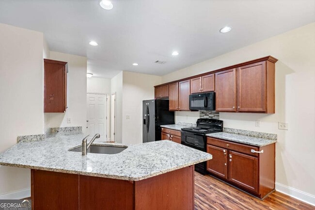 Building Photo - 204 Britt Dr