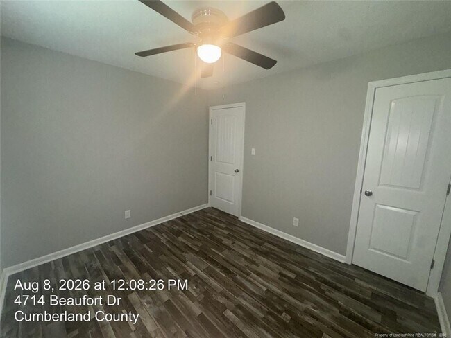 Building Photo - 4714 Beaufort Dr