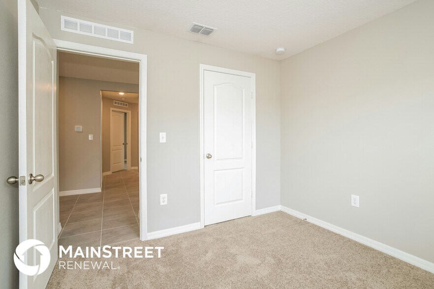 Building Photo - 1353 Brenway Dr