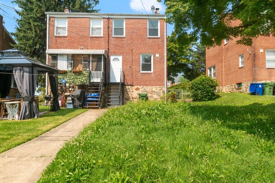 Building Photo - 3920 Wilke Ave