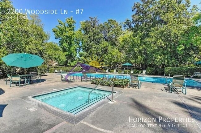 Building Photo - 2200 Woodside Ln
