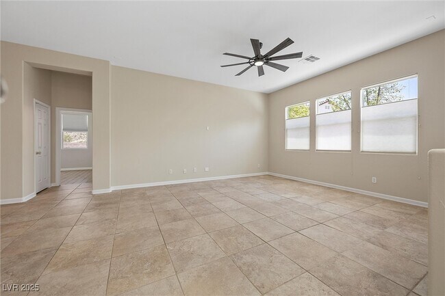 Building Photo - 10381 Pilot Mountain Ct