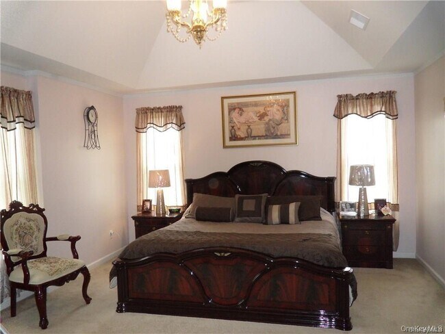 Building Photo - 6 Blackmoor Ct