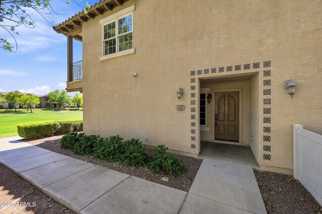 Building Photo - 3691 E Leslie Dr