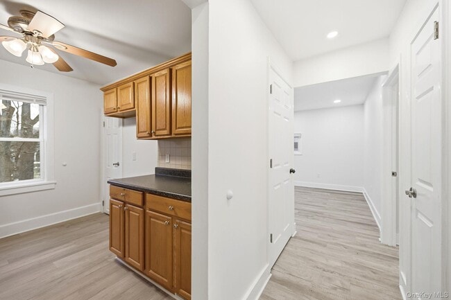 Building Photo - 359 Orangeburg Rd