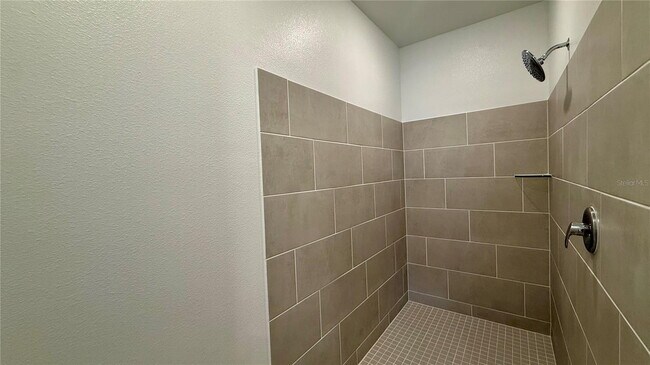 Building Photo - 5515 Guava Ct