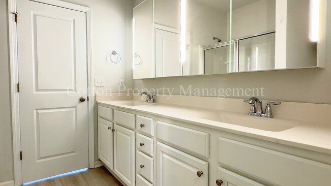 Building Photo - 3BR/2.5BA Townhome in Ogden - The Reserve at West Bay - $2,250/month - No Pets! MOVE IN SPEACIAL ...
