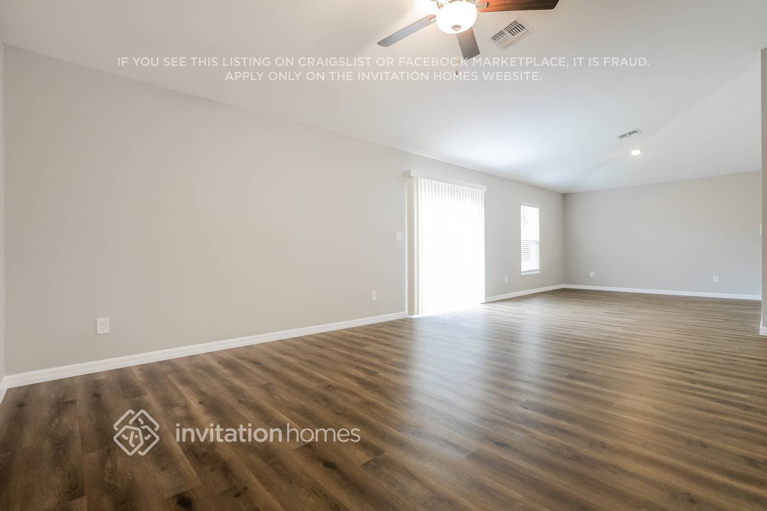 Building Photo - 1094 Veronica St