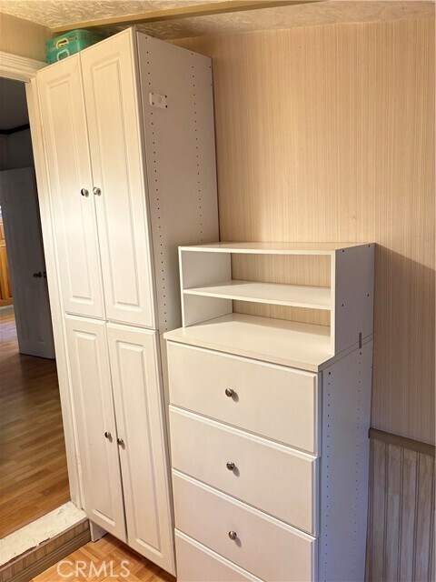 Building Photo - 743 Woodland Rd