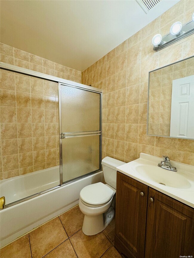 Building Photo - 33-26 Union St