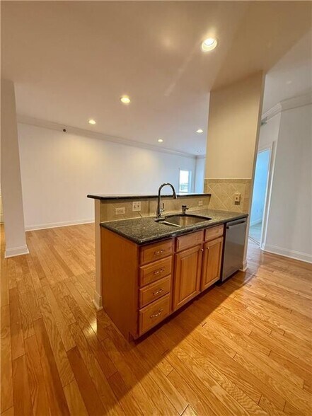 Building Photo - 1 Wayland Ave