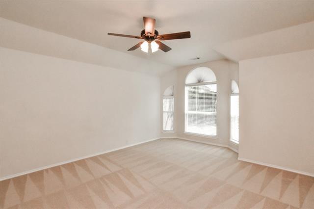 Building Photo - 2609 Swan Dr