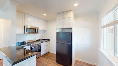 Building Photo - 15489 Marty Dr