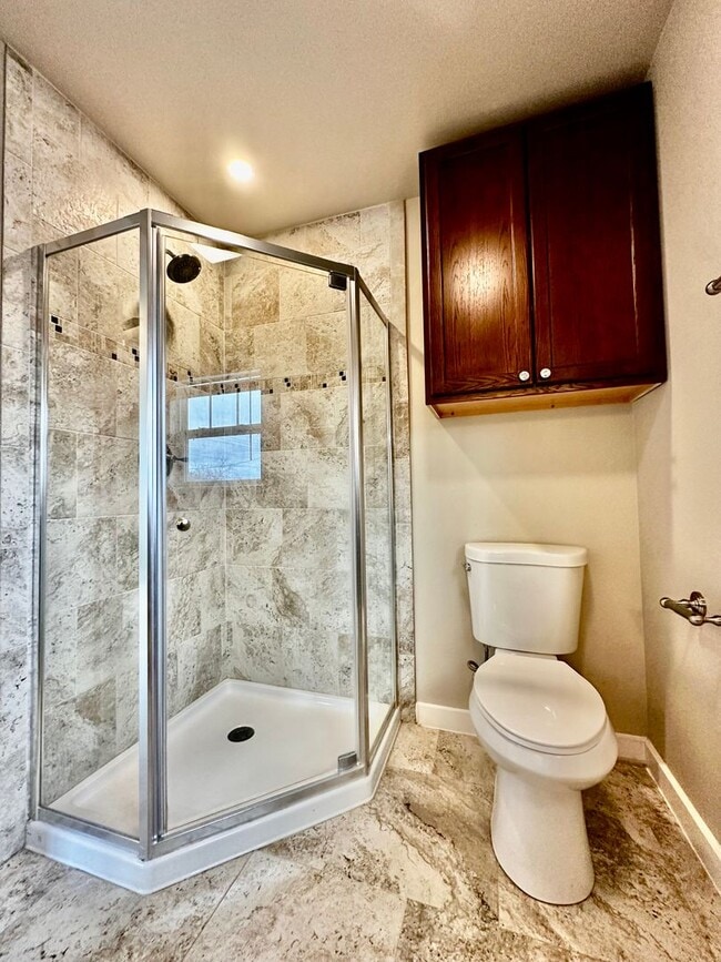 Building Photo - 2 Story Bungalow