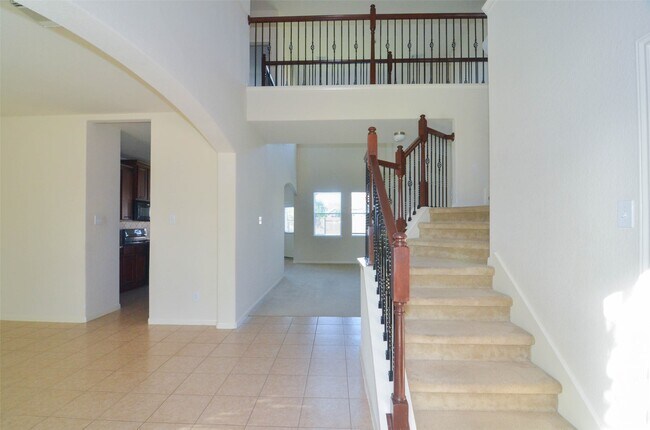 Building Photo - 5111 Peabody Hill Ln