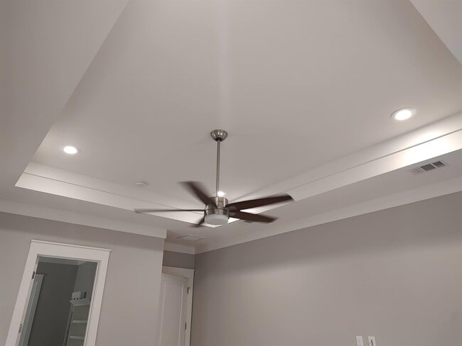 Building Photo - 3549 Esplanade Way