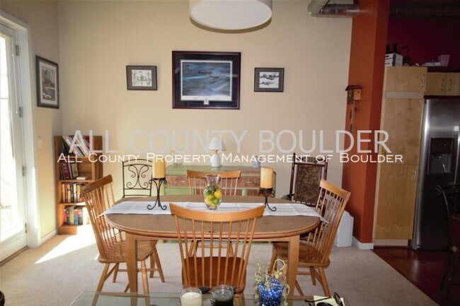 Building Photo - Enjoy Amazing Amenities at the Peloton!