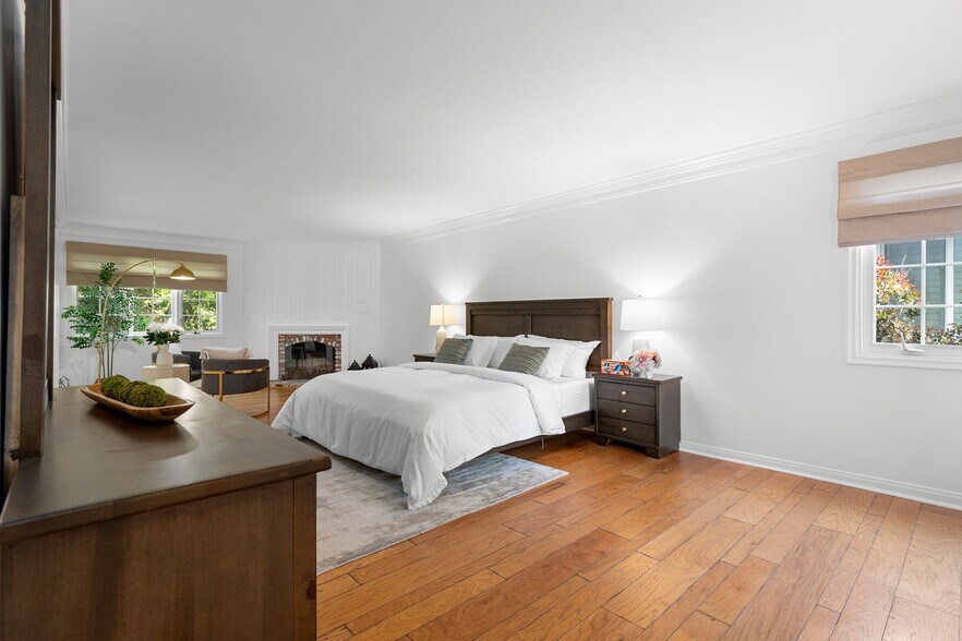 Building Photo - 16842 Harkness Cir